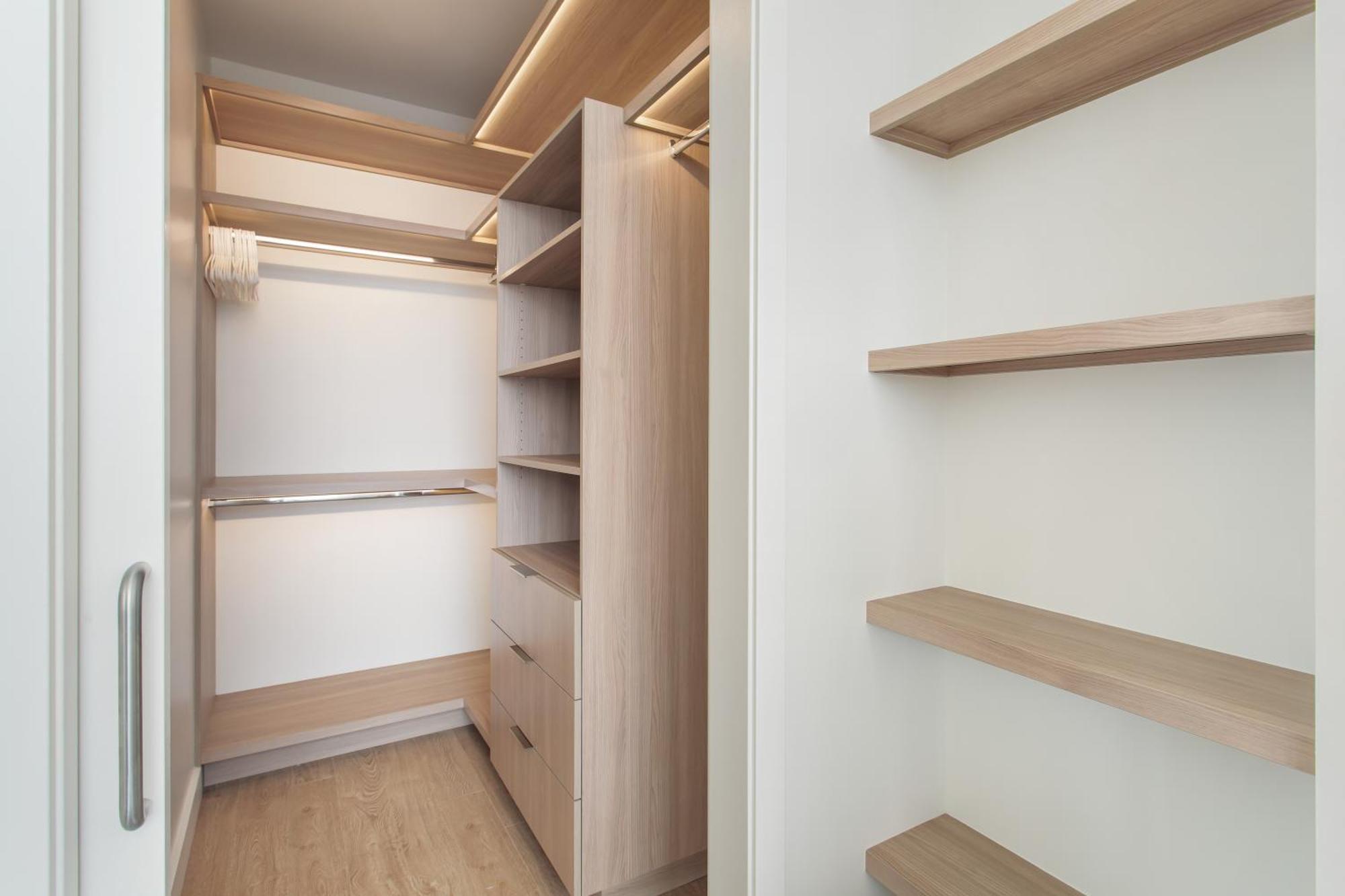 Capsulehotel Luxury Brentwood Penthouses With View Los Angeles